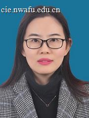 杨沛照片-2寸.jpg